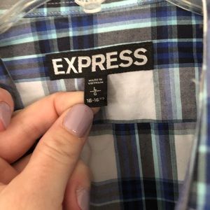 Express men’s button up plaid shirt